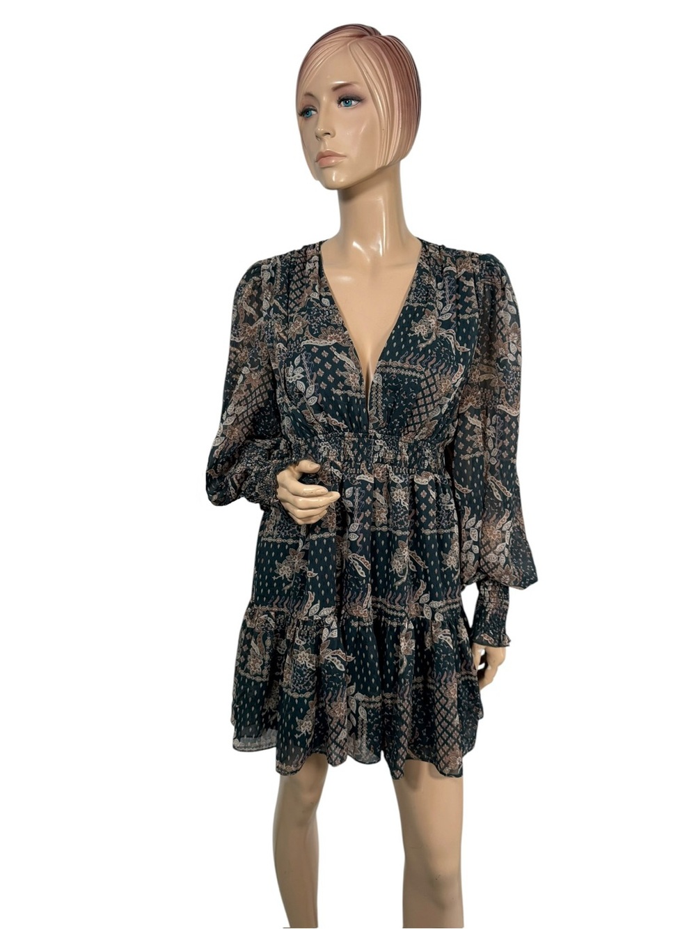 We’re All Pretty Girls Boho Floral Long Sleeve Mini Dress Size Medium